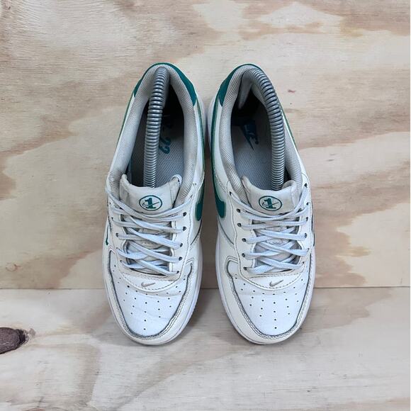 Nike-Air Force 1 Low Se 40th-Sneakers-White-Kids Little Unisex -2.5Y -FJ2887-101 - Picture 7 of 9